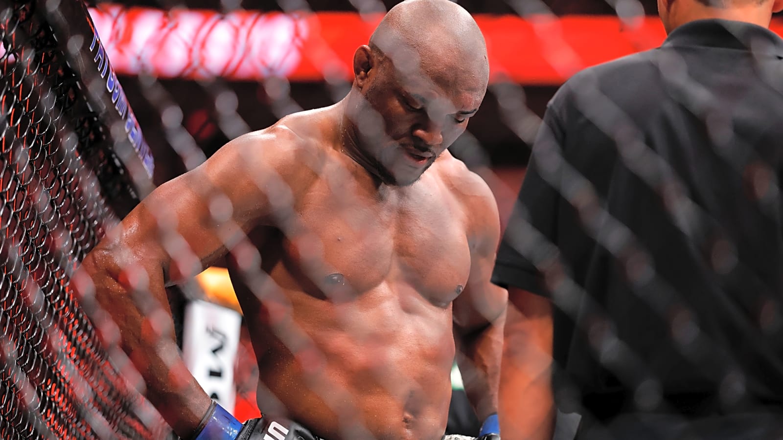 Usman Backs His Style Against Makhachev