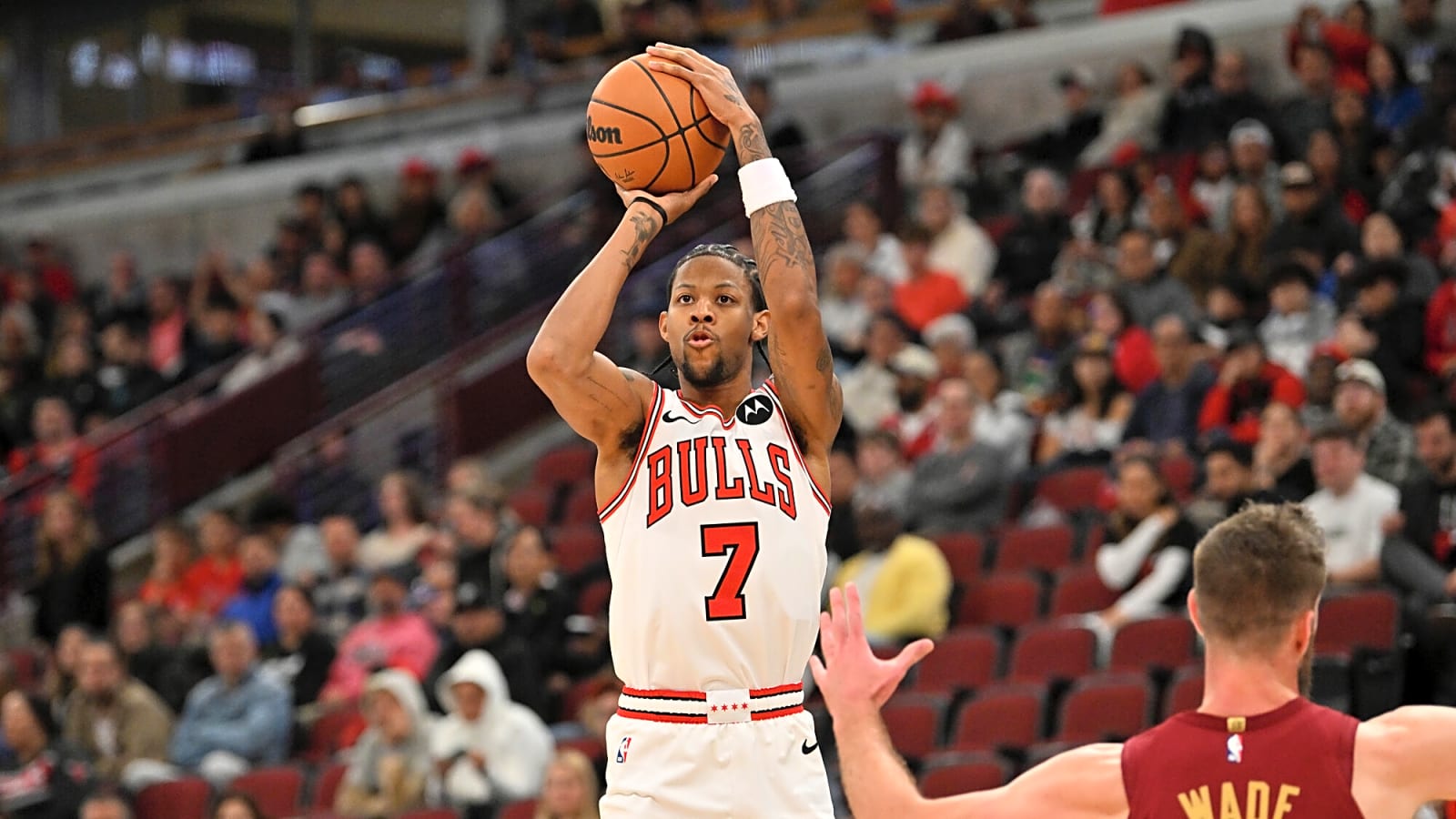 NBA Notes: Bucks, Cam Thomas, Sixers, Dalen Terry, Pistons