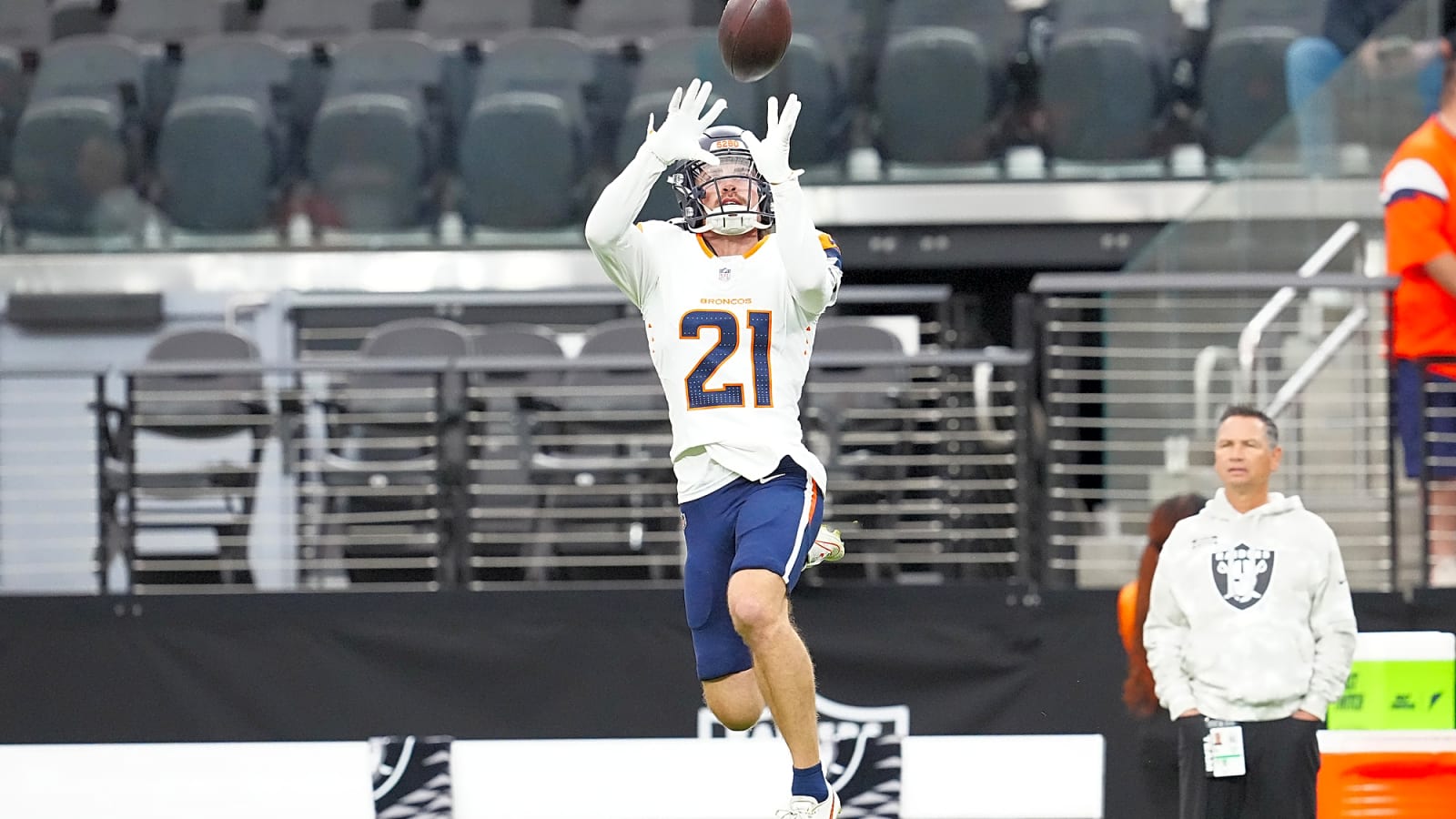 AFC Notes: Riley Moss, Andy Reid, Broncos, Chargers, Chiefs