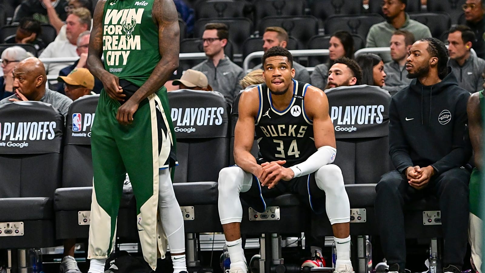 'Make Sure You’re In Charge': Shaquille O’Neal Warns Giannis Antetokounmpo Against Giving Up The Reins On Any Team He Joins