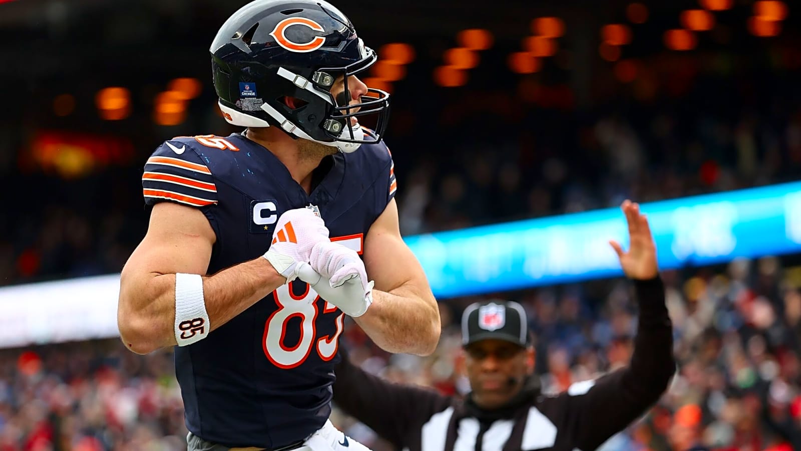 Chicago Bears: Cole Kmet Finally Speaks Up On What He Felt After Colston Loveland Pick
