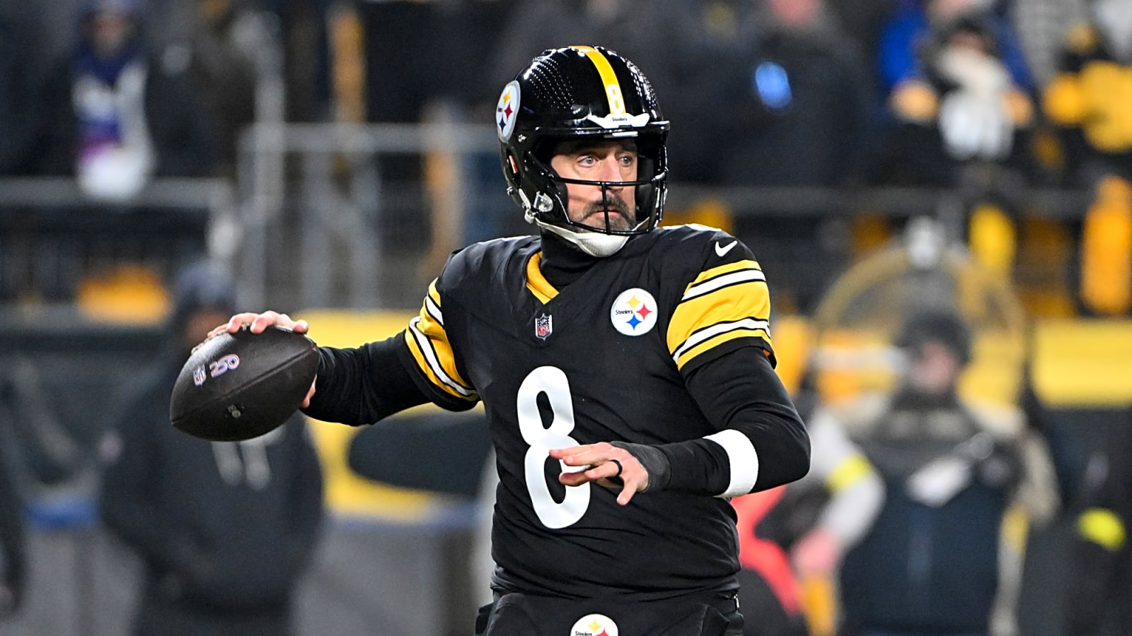 Contract Expectation For Steelers' Aaron Rodgers Revealed