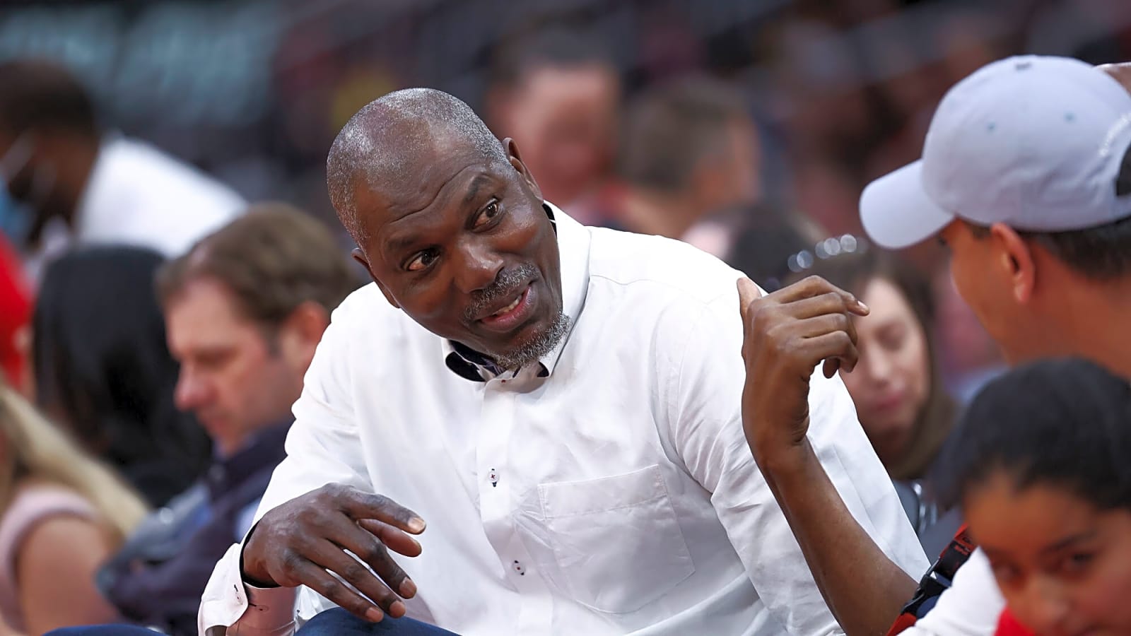 'Didn’t Have The Bag Of Tricks Hakeem Olajuwon Had': Shaquille O’Neal Not As Skilled As 1984 Draftee, Says Former Sonics Star