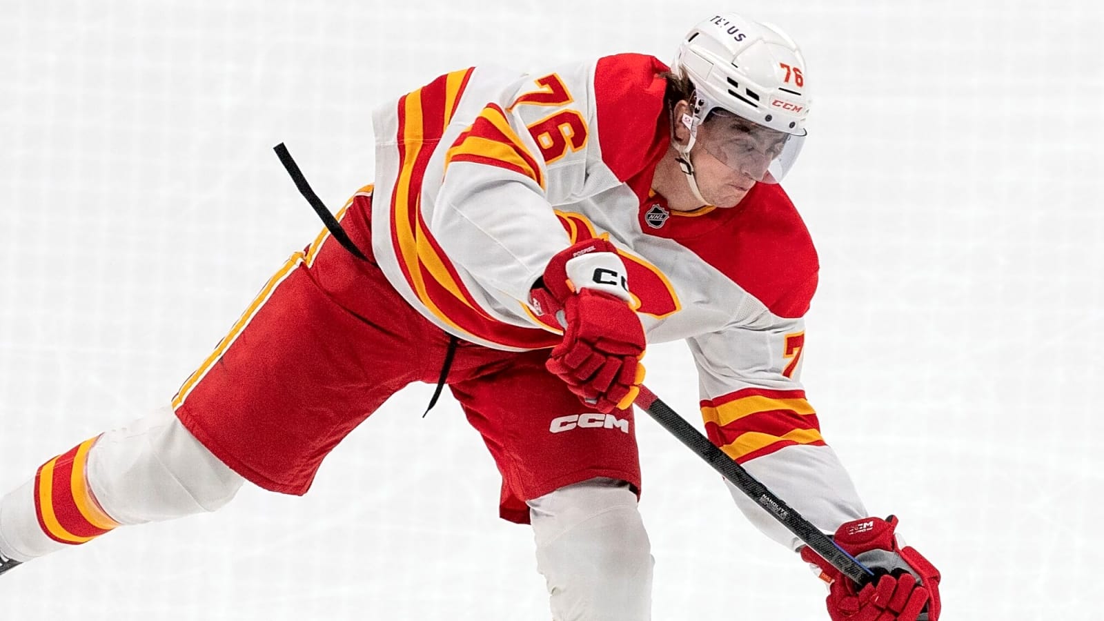 Flames sign Martin Pospisil to three-year contract extension