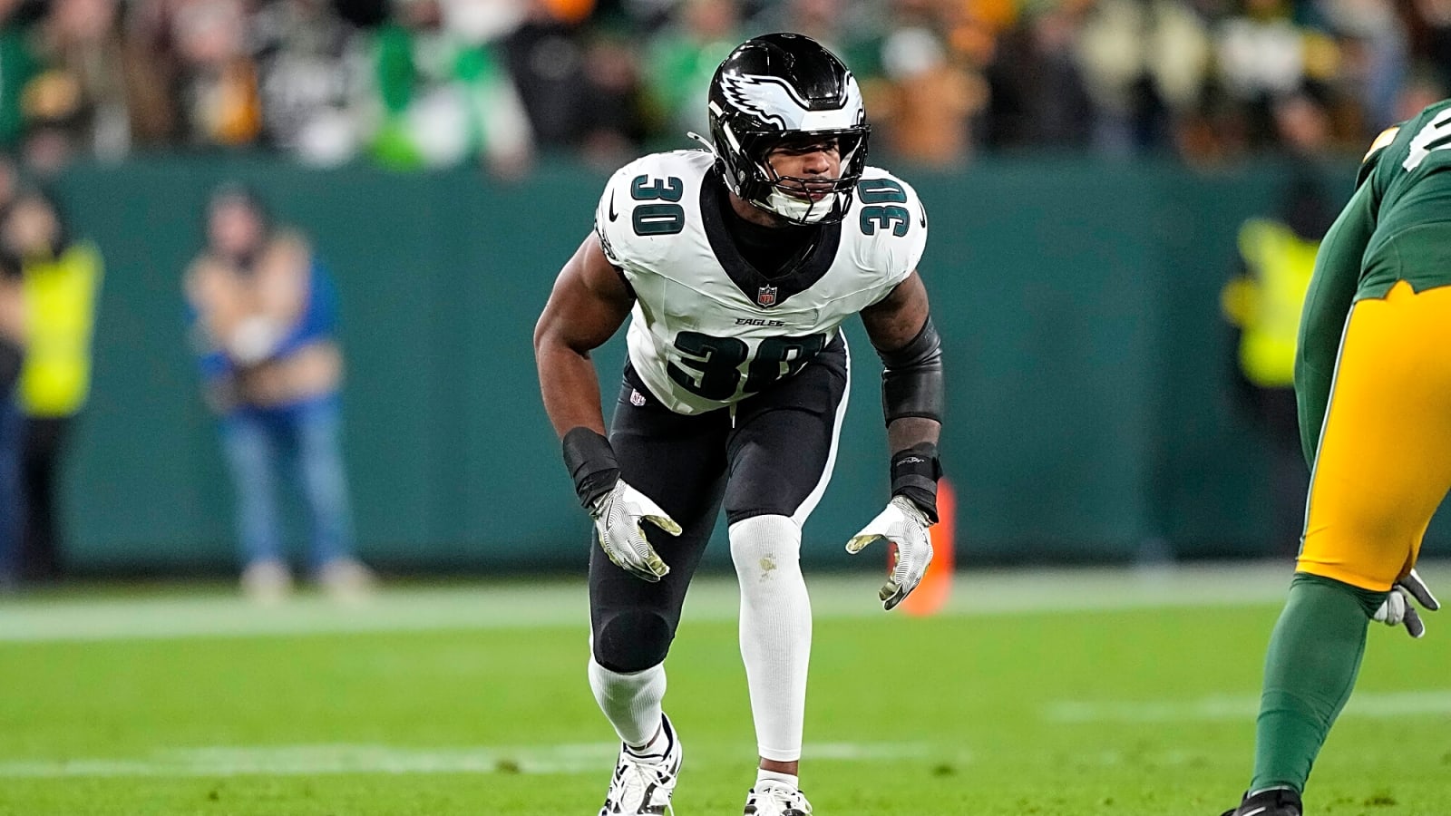 Eagles Experience Bittersweet Feeling In Linebacker Room