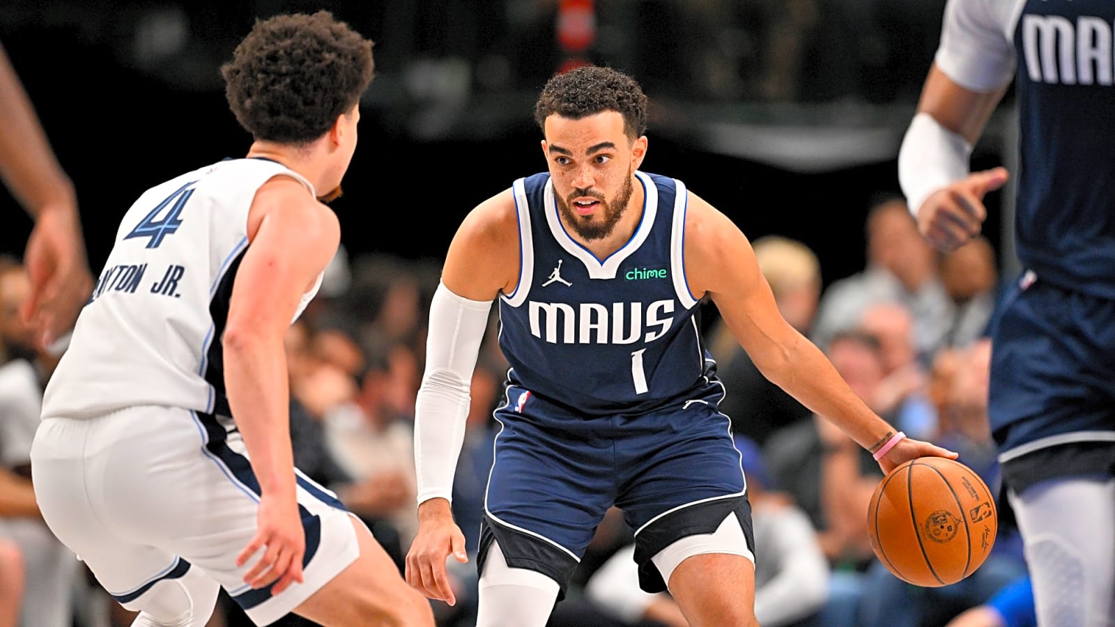 Tyus Jones To Sign With Nuggets