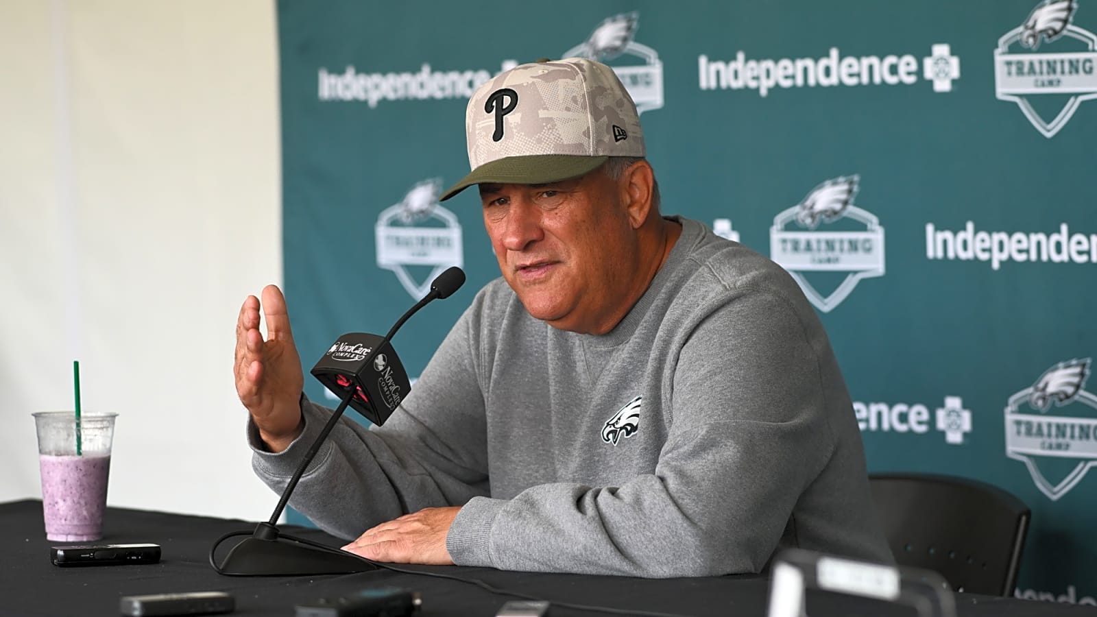 Eagles Rookie Shakes Off Collision, Impressing Vic Fangio