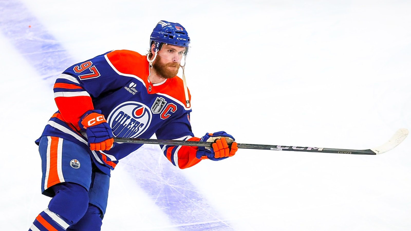 Oilers GM Stan Bowman Hints at Timeline for Connor McDavid Extension