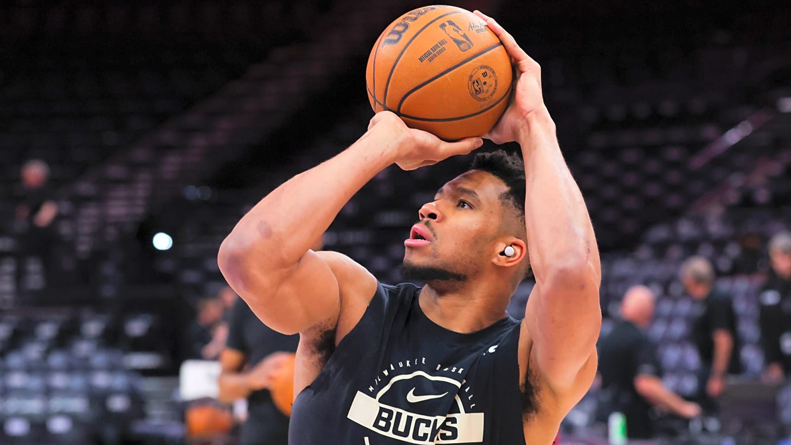 Bucks’ co-owner on Giannis: ‘Either he will be extended or he’ll be traded’