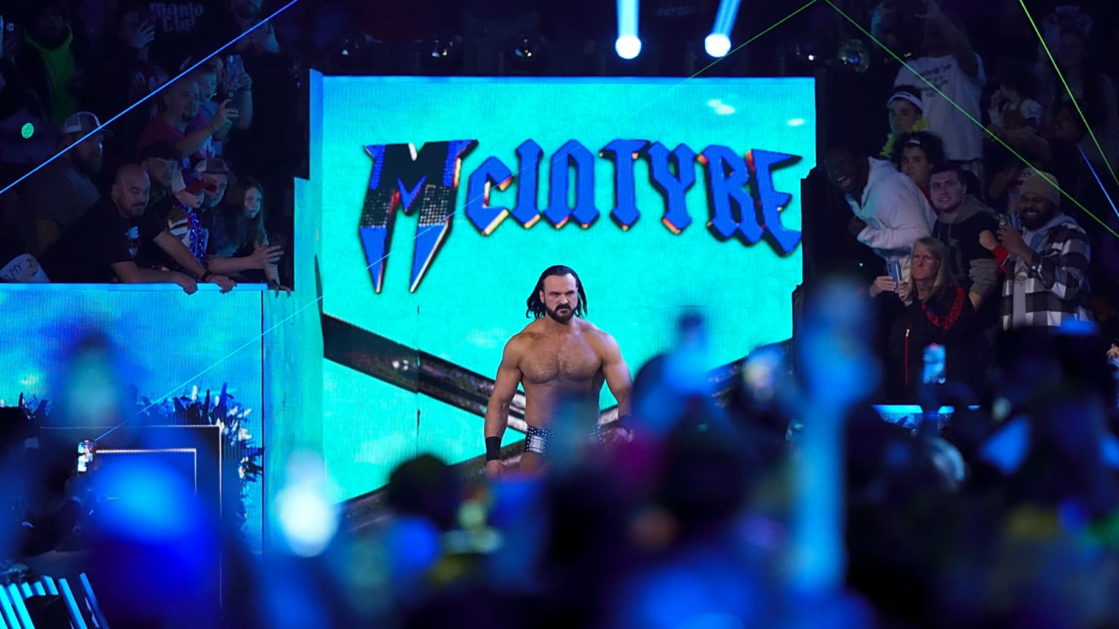 Jacob Fatu Returns and Confronts Drew McIntyre on WWE SmackDown (9/26)
