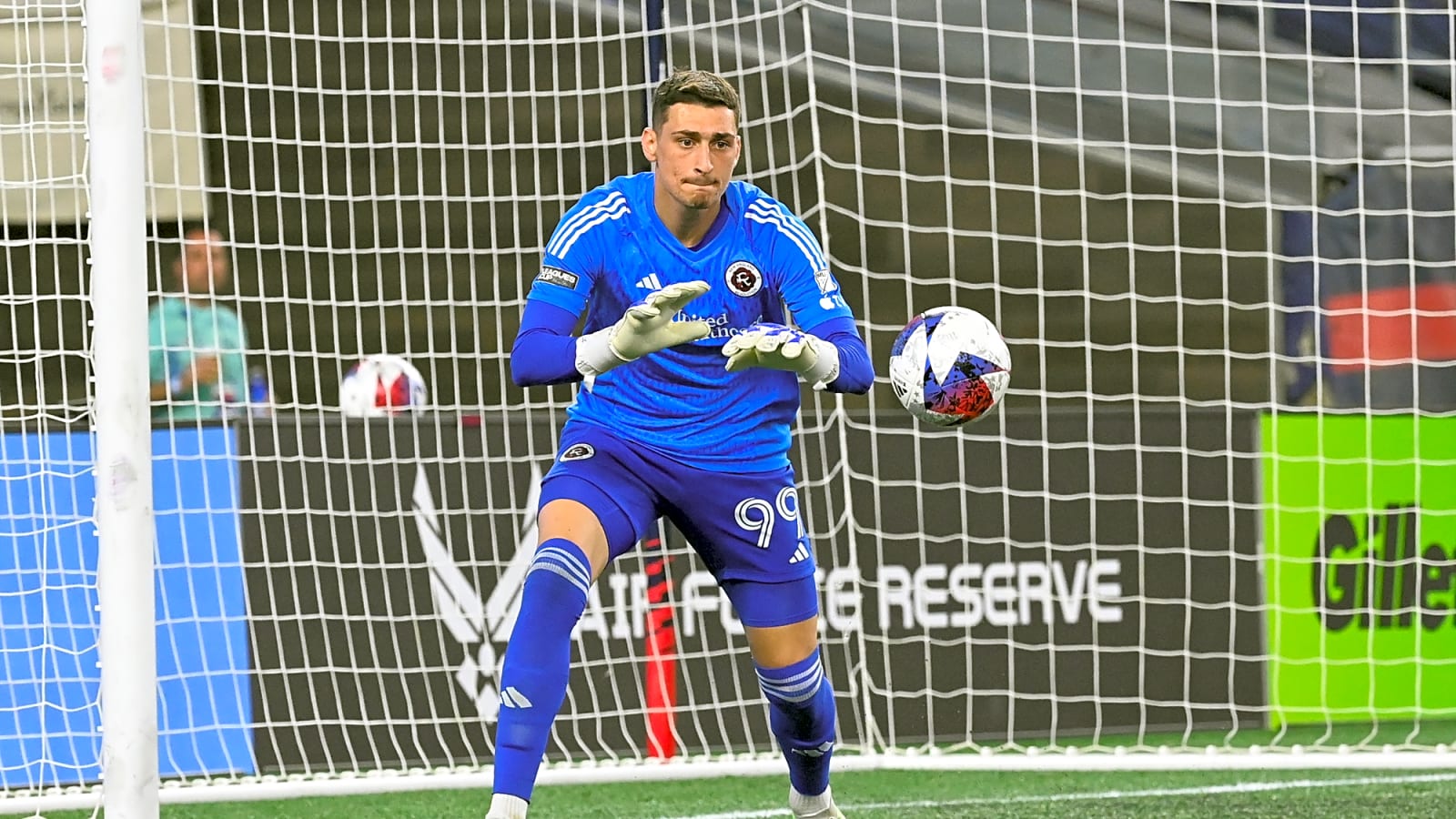 Fabrizio Romano latest: when 18 year old will travel to complete move