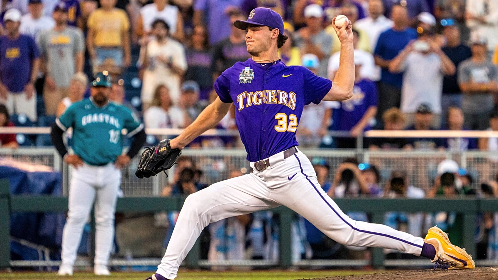 Mariners move quickly to sign first-round pick
