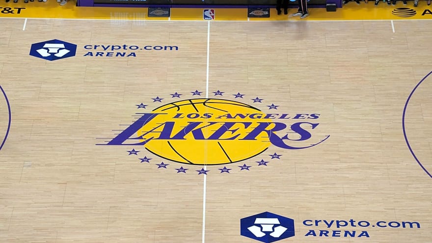 Lakers Fans Unhappy With Nike’s New ‘Specter’ Jersey: 'That’s Ugly!'