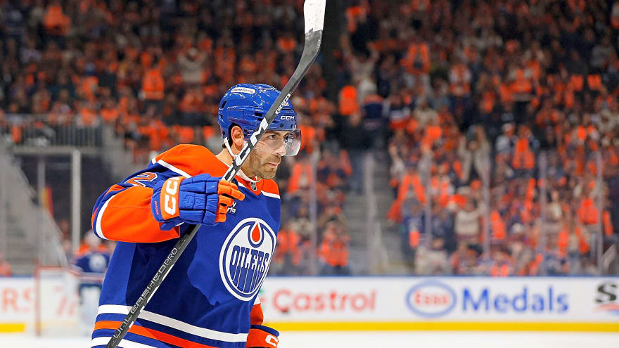Oilers’ Evan Bouchard sets NHL record with hat trick, five points against Canucks