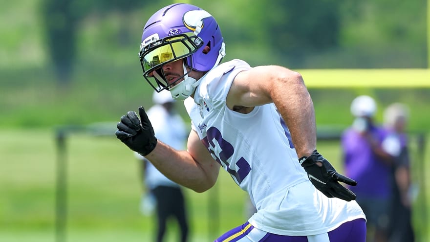 Vikings S Harrison Smith uncertain for Week 1 due to illness