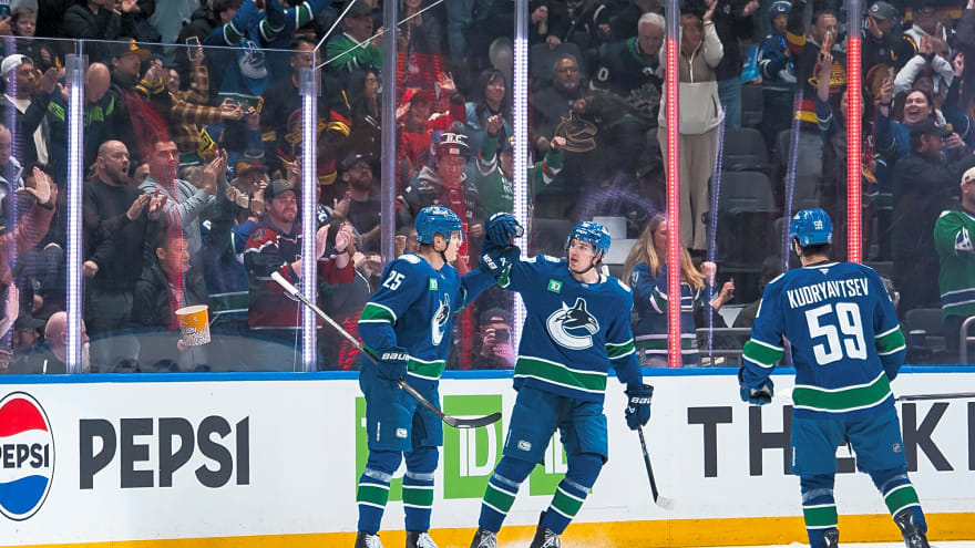  Canucks defeat Kings 4-3 in penultimate game of 2025-26 season