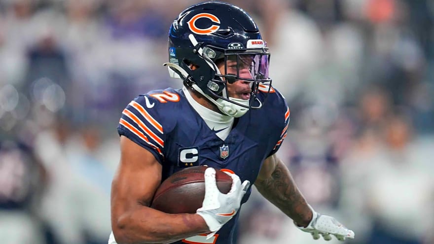 DJ Moore 2025 NFL Redraft Outlook: Backfield Action Adds New Flavor to Bears Offense