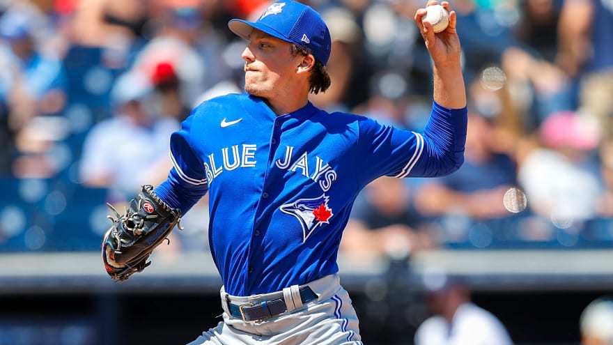 Former Blue Jay reliever Ryan Borucki signs with Giants
