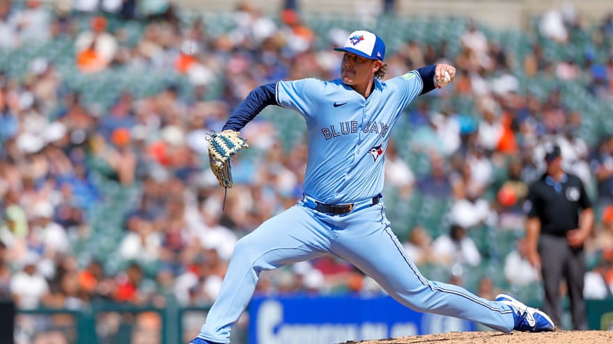 Blue Jays option Paxton Schultz, recall Justin Bruihl