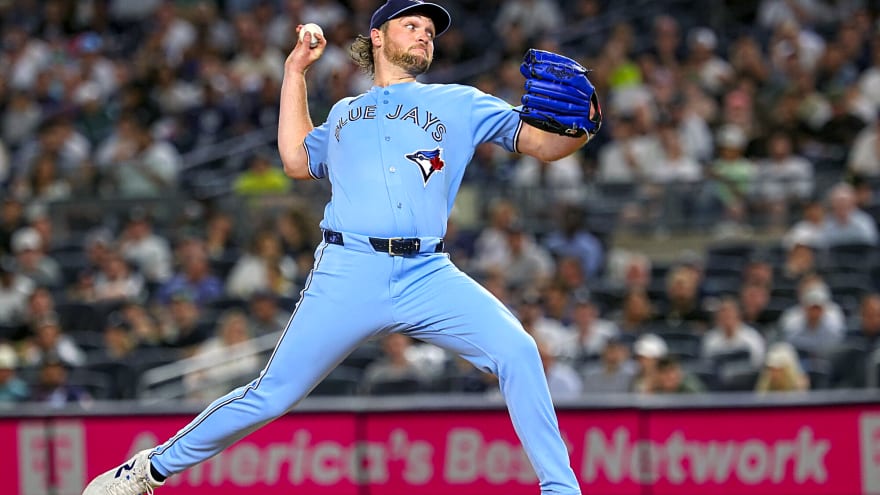 Instant Reaction: Blue Jays defeat Yankees as Trey Yesavage dazzles in the Bronx