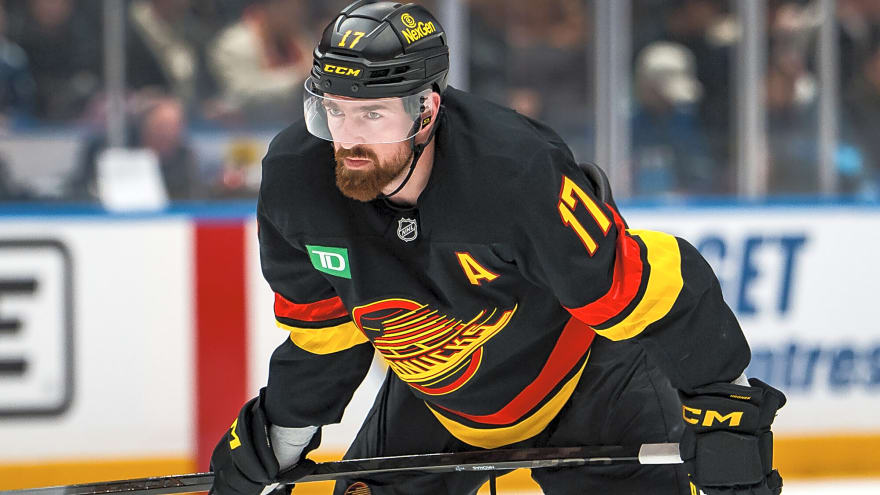 Dhaliwal: Hronek ‘a strong candidate’ to be Canucks’ next captain