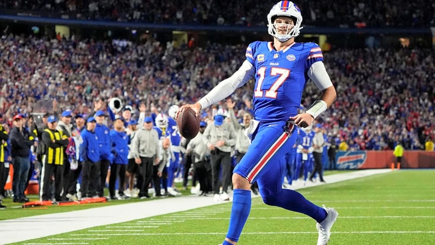 Troy Aikman explains why Josh Allen doesn’t need to shoulder all of the pressure that he put on himself heading into 2026