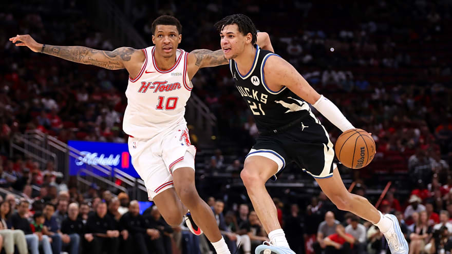 Rockets Clinch Playoff Spot