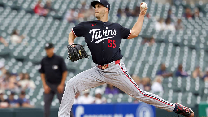 Pending free agent Taylor Rogers expresses interest in reuniting with twin Tyler in Toronto