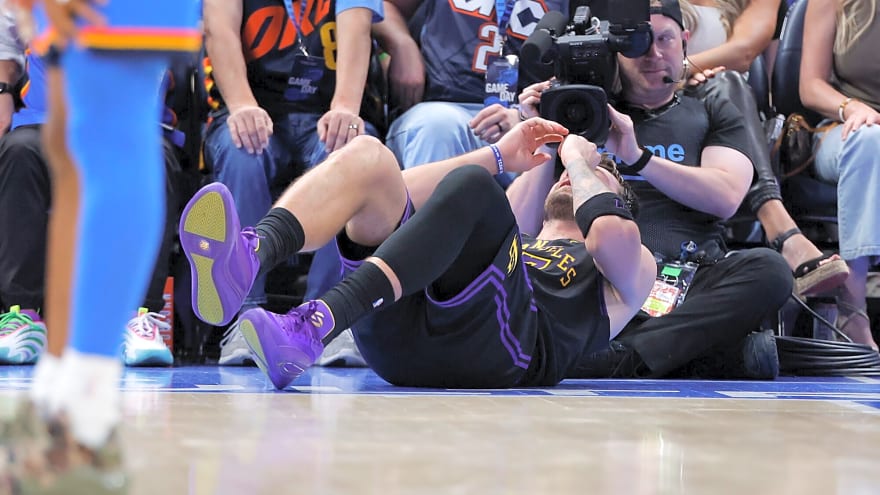 Luka Doncic Forced Out with Hamstring Injury in Blowout Loss to OKC