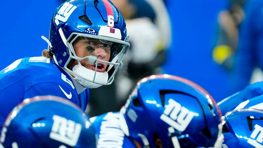 Jaxson Dart goes official with girlfriend Marissa Ayers