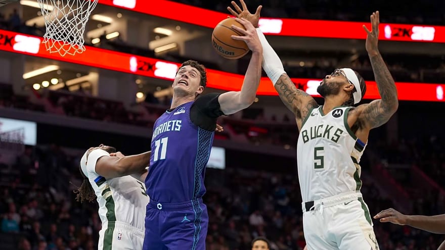 Giannis Antetokounmpo’s absence opens door for historic night by rookie in Bucks-Hornets