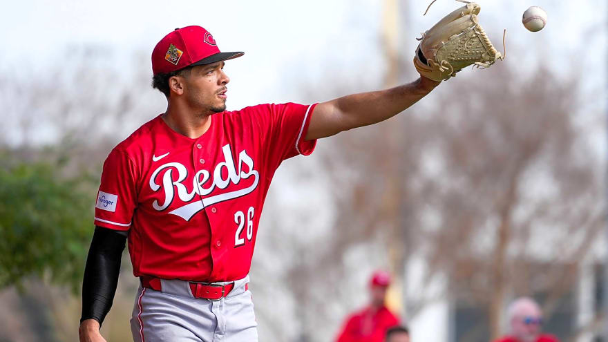 Reds Slow Chase Burns After Range Of Motion Issue