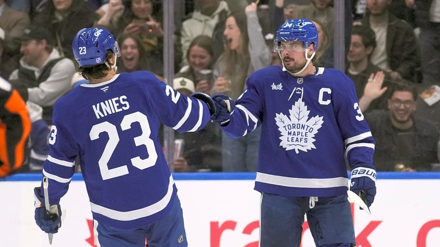 Auston Matthews Is the Only True Rookie to Score Four Goals in His NHL Debut