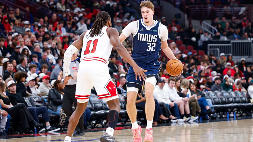 Mavericks Player Ratings: Bad Performances Across The Board In 107-125 Loss As Anthony Davis Set To Miss Time