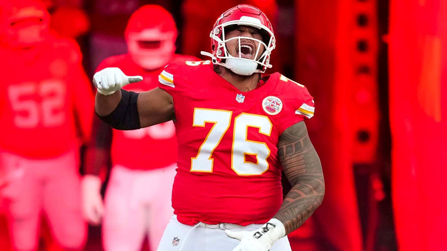 Kansas City Chiefs’ bizarre decision to bench LG Kingsley Suamataia in Week 4 vs. the Las Vegas Raiders could prove costly