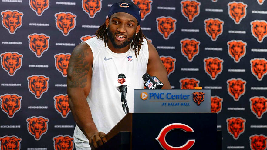 Ben Johnson’s careful wording on Shemar Turner’s potential return could end up spelling trouble for the Bears’ defensive line