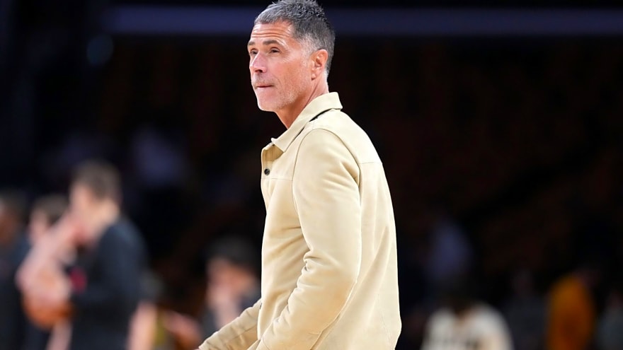 Lakers Experiencing 'Hiring Freeze' Amid Ongoing Ownership Change
