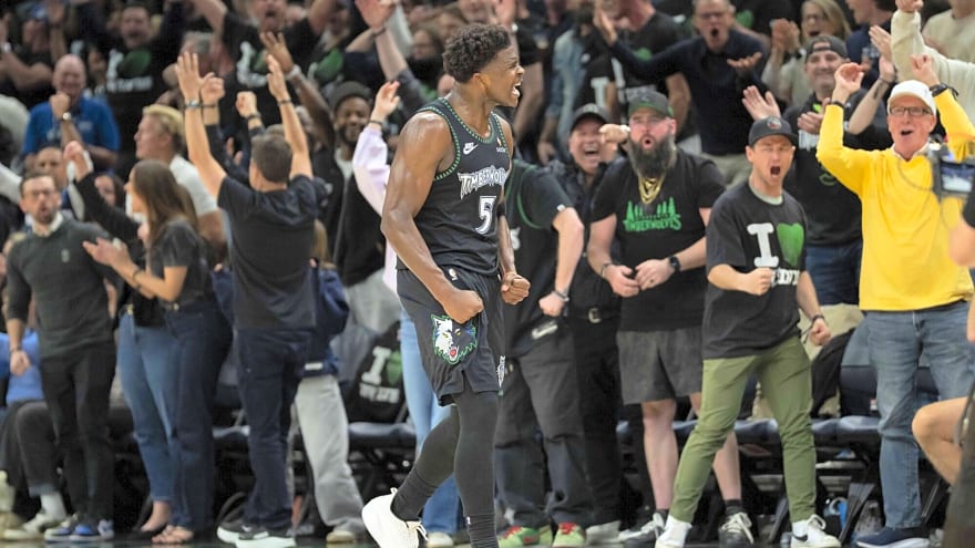 J. Cole Salutes Anthony Edwards And Timberwolves During Minnesota Concert