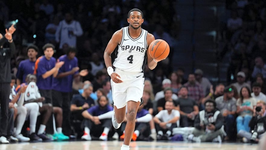 De’Aaron Fox Responds To Chatter About Starting Lineup Battle With Dylan Harper