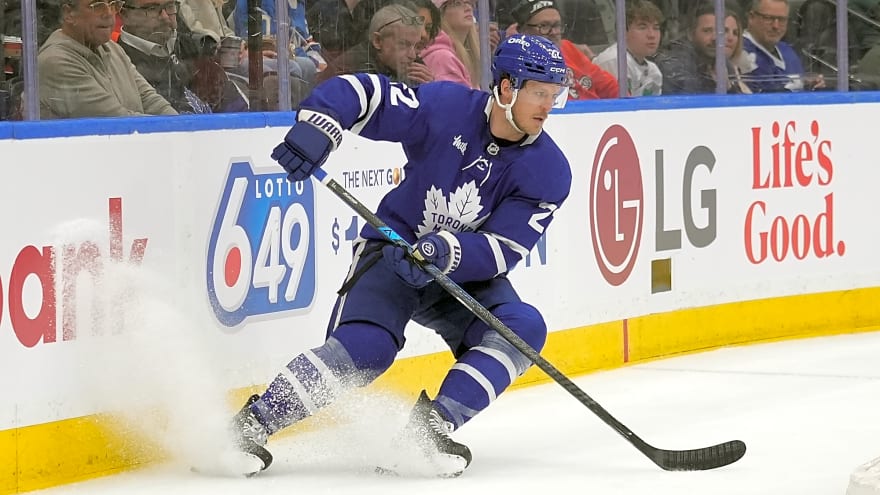 Maple Leafs’ Jake McCabe jokes about scoring first goal since November after getting ribbed by his kids for never scoring