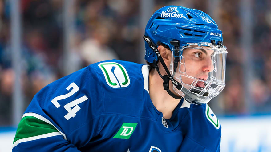 Canucks injury news: Buium could miss over a week after taking puck to the face