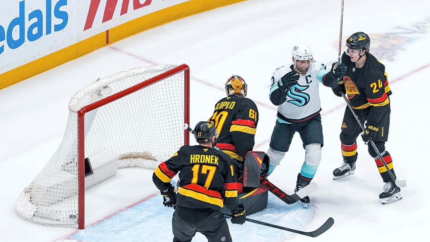 The Statsies: Nikita Tolopilo allows over 2 goals above expected in loss vs Kraken