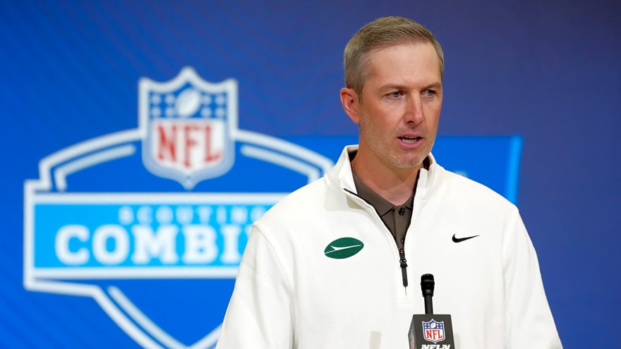 Player Posts ‘Bet On Myself’ Hours After Jets Force $14M Tag As $62M Extension Talks Collapse