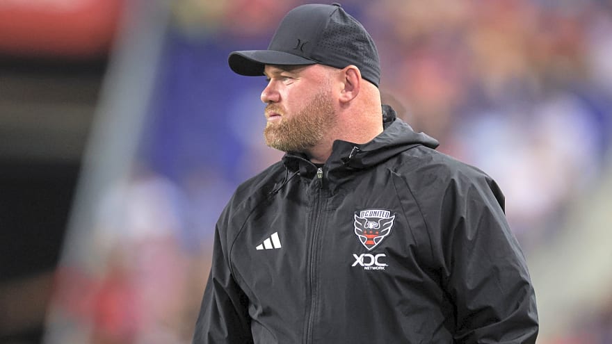 ‘Different ways.’ Wayne Rooney comes to the defence of Arsenal