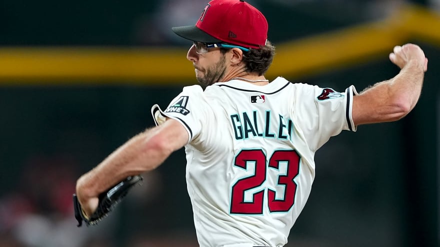 Examining Chris Bassitt’s role with the Blue Jays if he returns