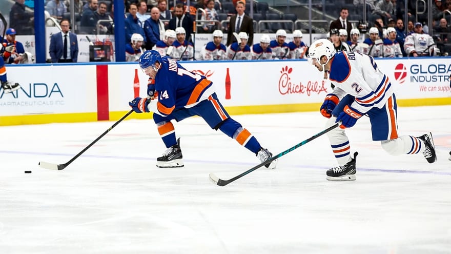 Rough night for Evan Bouchard, Oilers giveaways everywhere, and a hat tip to Ryan Nugent-Hopkins