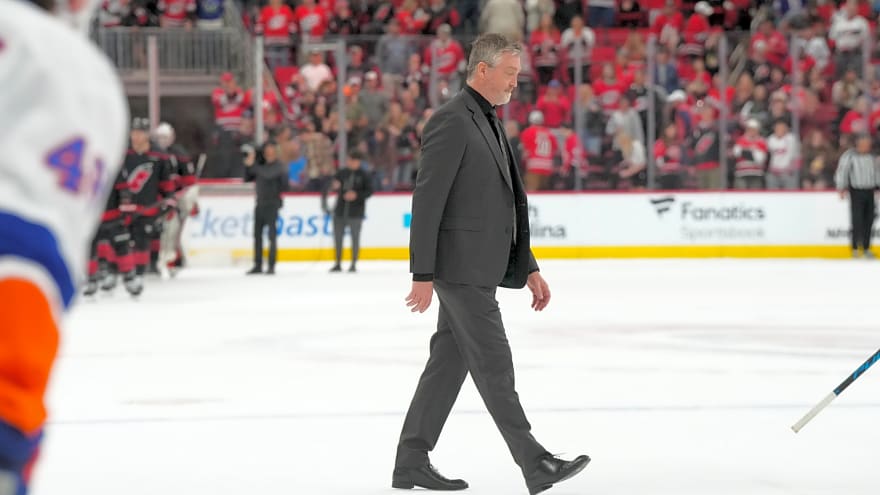 New York Islanders May Retain Patrick Roy