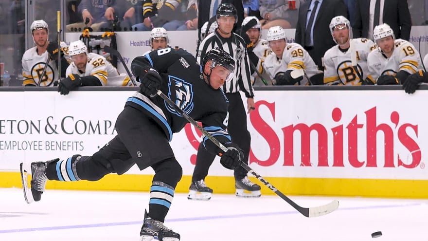 Nick Schmaltz is off to an incredible start with Utah 