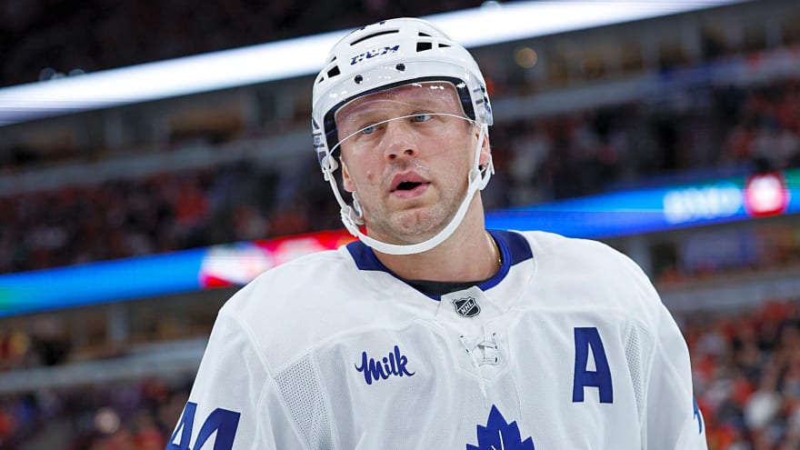 Morgan Rielly reinforces the positives and the need to believe after Leafs’ loss to Blackhawks