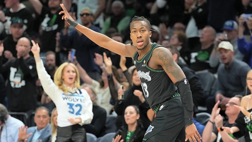 Timberwolves salvaged Game 4 win with unreal touchdown pass